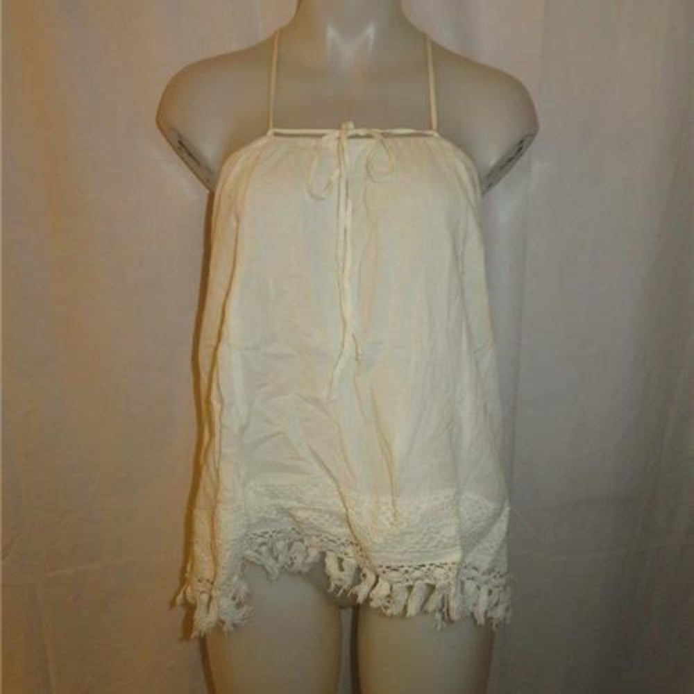 L'SPACE  IVORY  CROCHETED BOHEMIAN TOP L